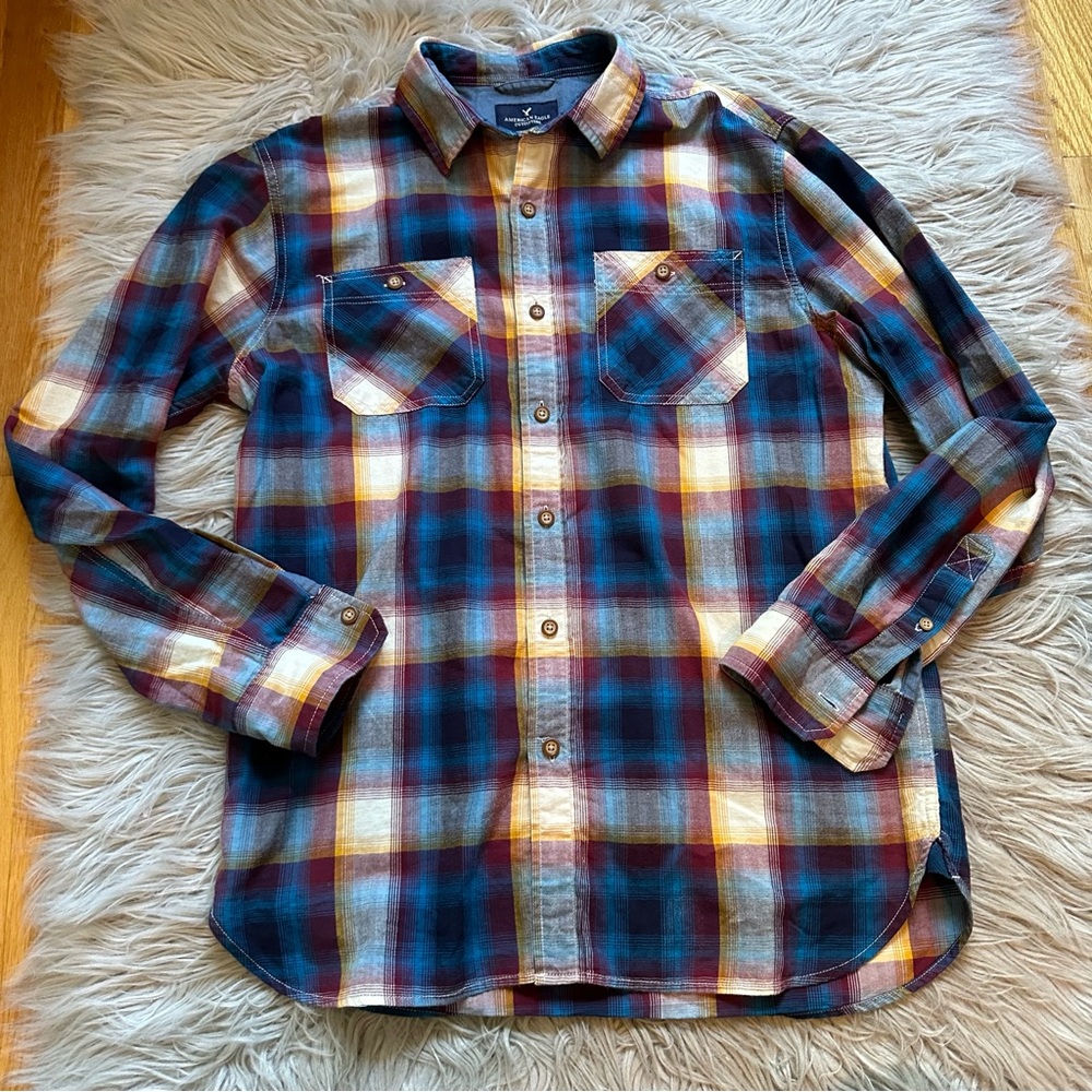 American Eagle Outfitters Blue and Red Casual Button Down Shirt